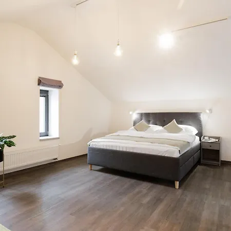 Aparthotel River
